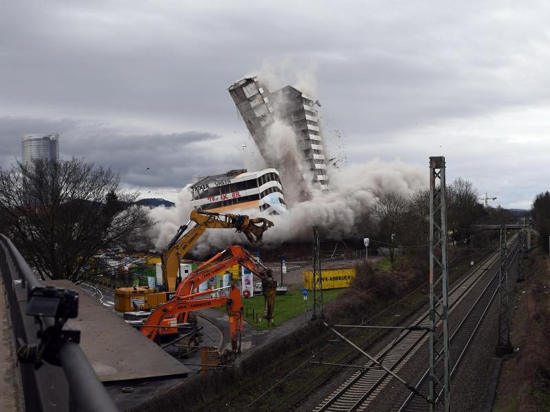 Bonn-Center gesprengt – Stadt verliert ein Wahrzeichen