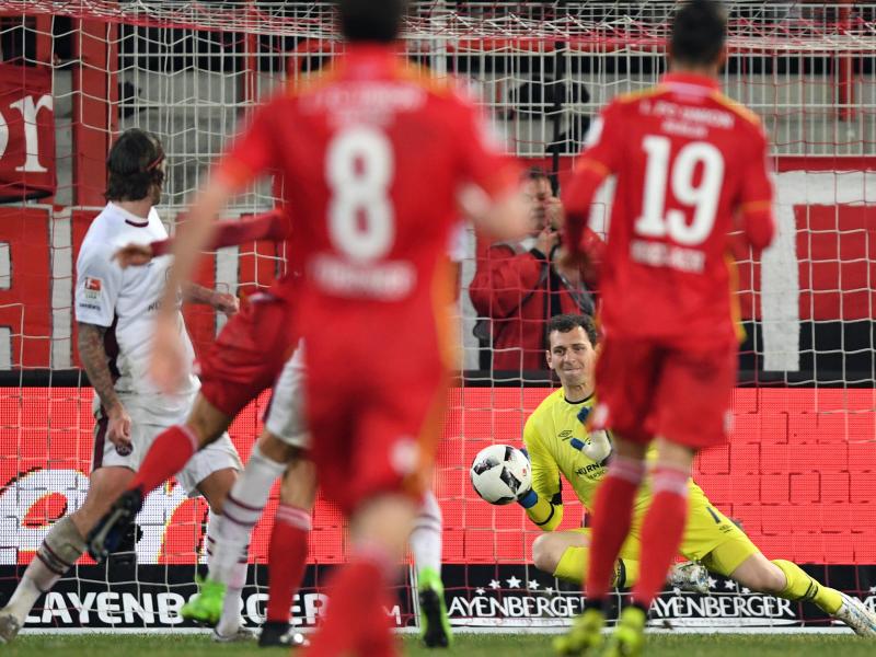 Hosiner schießt Union an die Spitze: 1:0 gegen Nürnberg