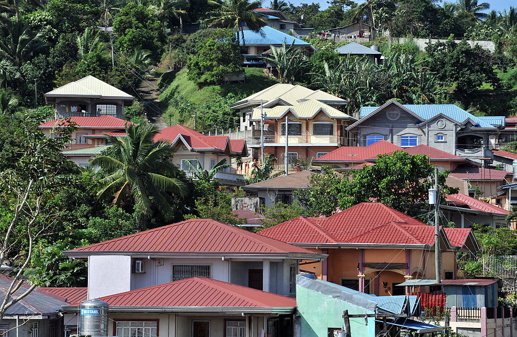 Drei schwere Erdbeben erschüttern die Philippinen – Taucherparadies Mabini betroffen