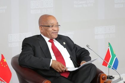 Ratingagentur stuft Südafrika auf Ramschniveau herunter – Staatschef Zuma entließ seinen Finanzminister