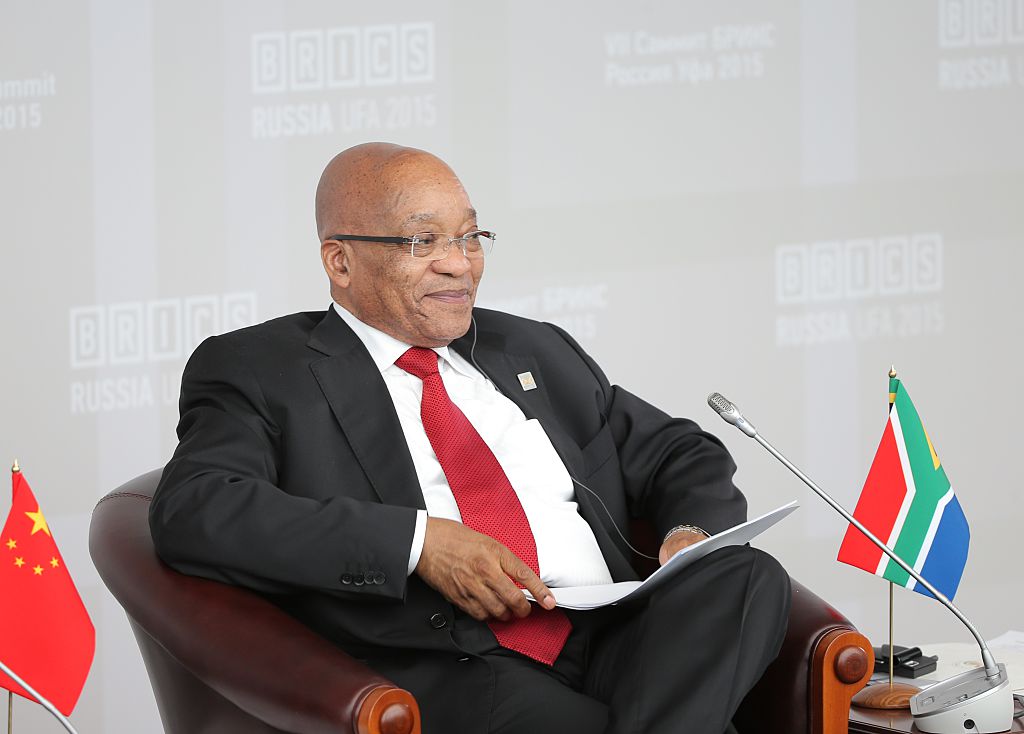 Ratingagentur stuft Südafrika auf Ramschniveau herunter – Staatschef Zuma entließ seinen Finanzminister