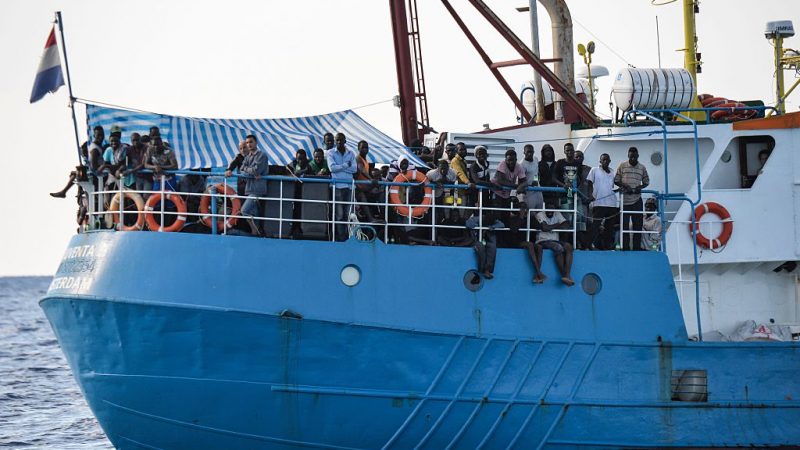 Privates deutsches Rettungsschiff „Iuventa“ auf Mittelmeer in Seenot