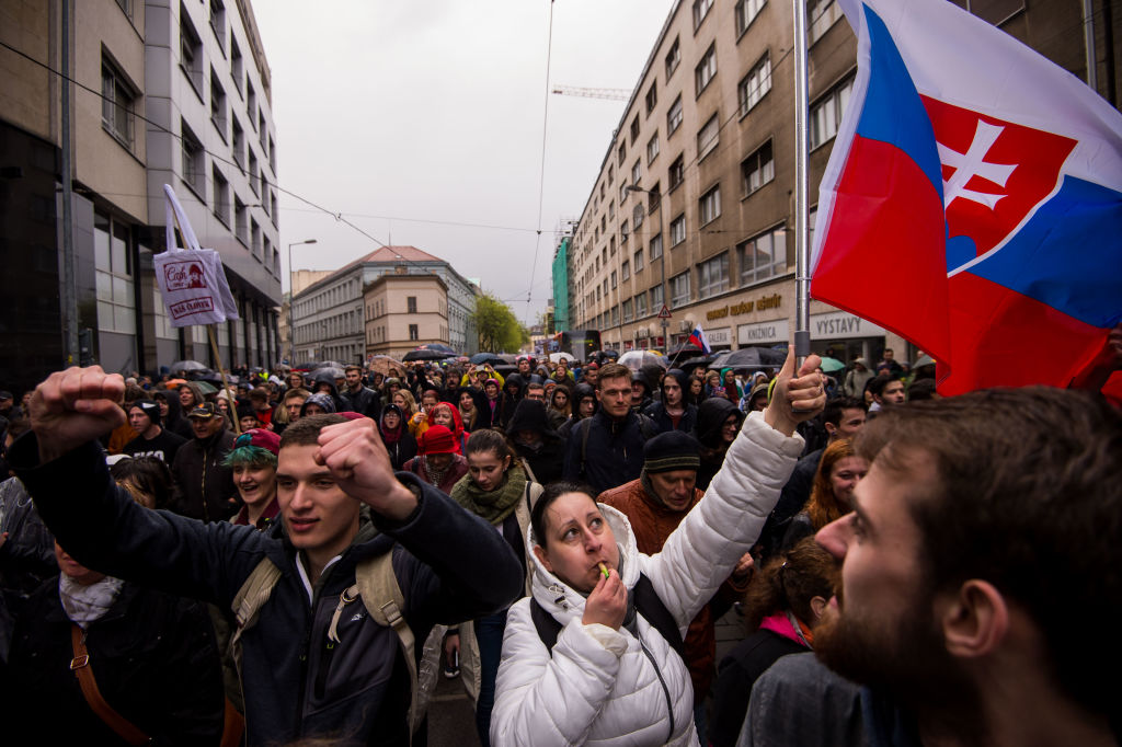 „Wir wollen ein besseres Land“: Tausende protestieren in Bratislava gegen Korruption