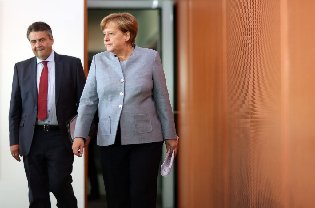 Merkel stellt sich in Debatte um Israel-Besuch hinter Gabriel