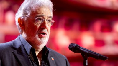 Opernstar Plácido Domingo bittet Sankt Blasius um Erhalt der Stimme