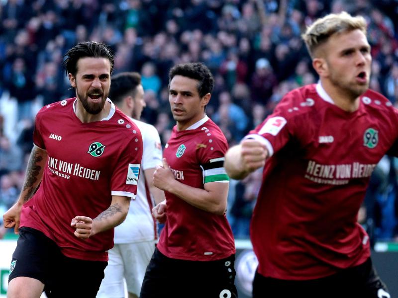 Harnik schießt Hannover an die Spitze – Bielefeld rückt vor