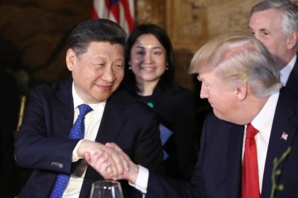Trump befahl Angriff in Syrien während des Desserts mit Chinas Staatschef Xi