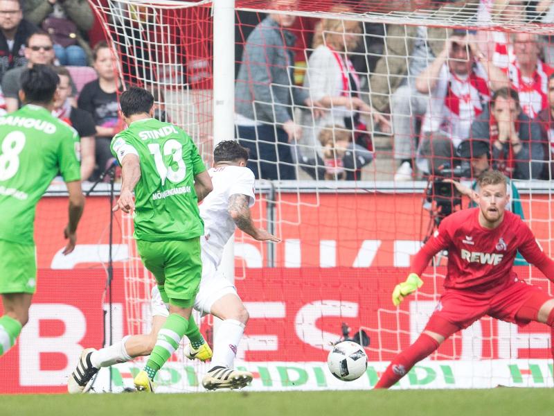 Gladbach gewinnt Derby in Köln mit 3:2