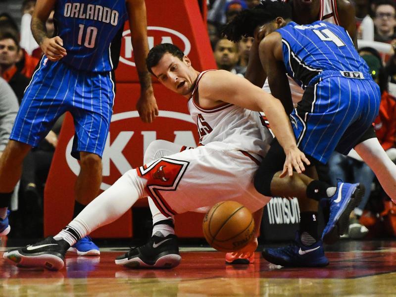 Bulls und Zipser wahren Playoff-Chance