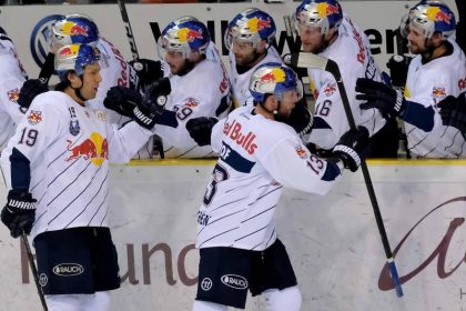 EHC München erhöht in DEL-Finalserie: 3:2 in Wolfsburg