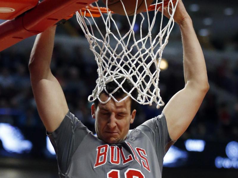 Rookie P. Zipser führt Chicago Bulls in die Playoffs