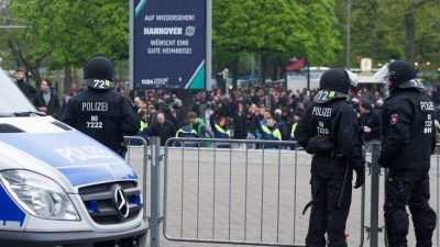 Erste Auseinandersetzungen vor Niedersachsen-Derby