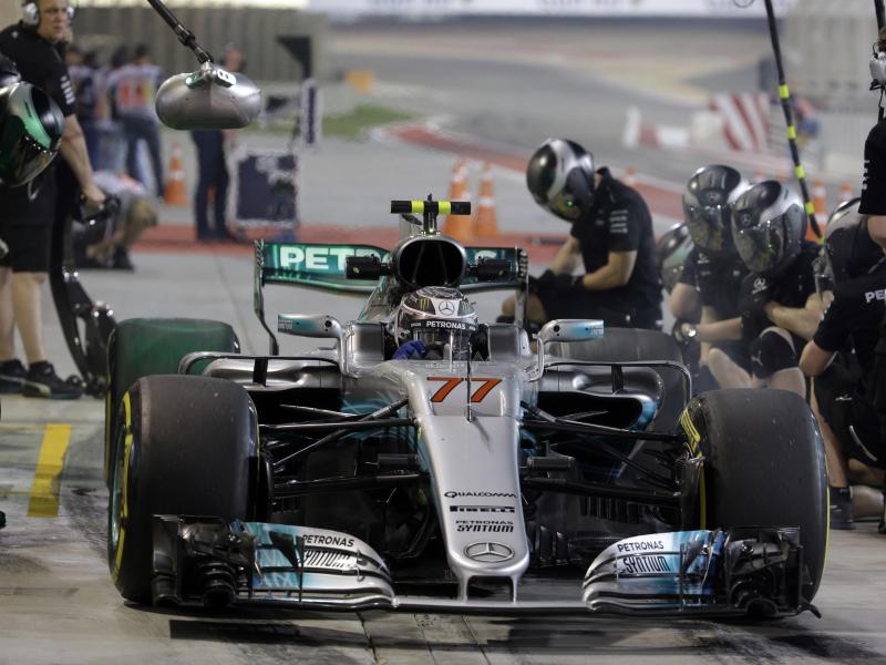 Nicht Hamilton, nicht Vettel: Bottas holt Pole in Bahrain