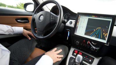 Ethik-Kommission zum Autonomen Auto: Sach- und Tierschaden geht vor Personenschaden