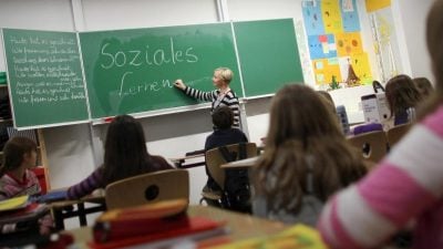 Bildung unserer Kinder in Gefahr? – Extremer Lehrermangel in Deutschland und Österreich