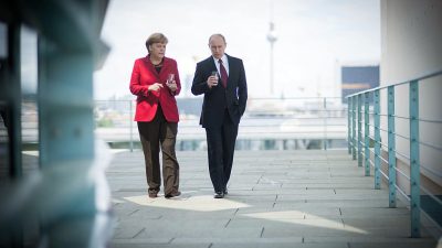 Merkel telefoniert mit Putin wegen des Ukraine-Konflikts und klagt über Syrien