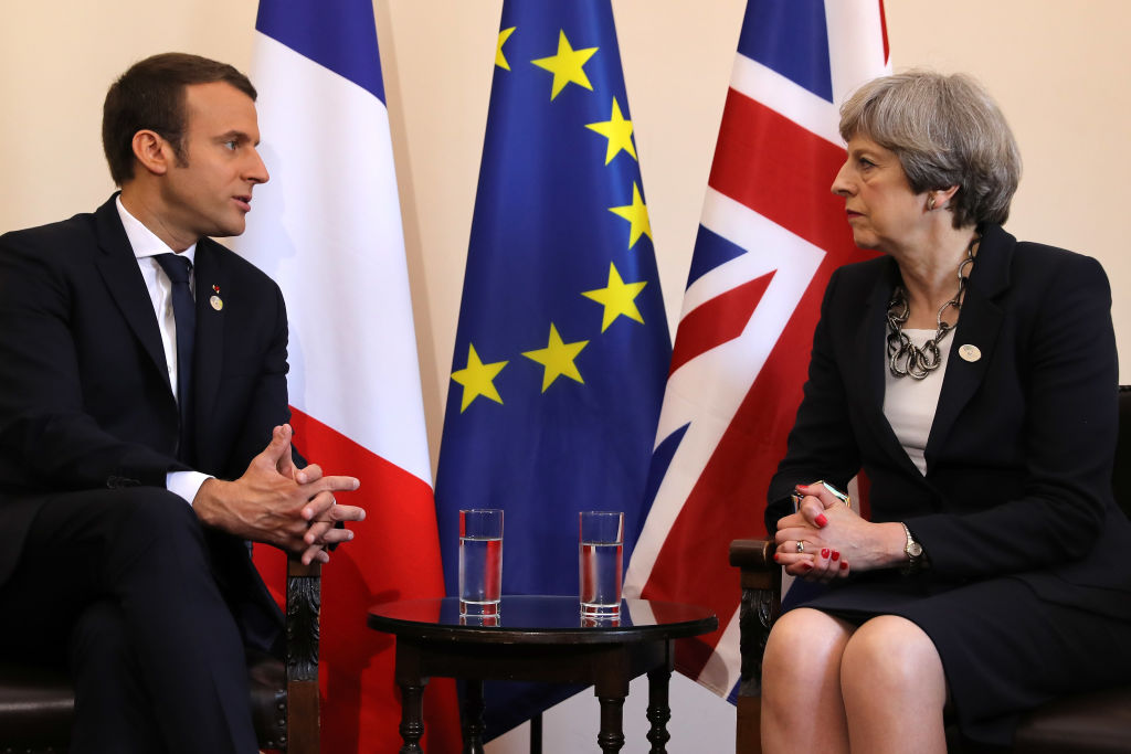 Nach Manchester-Anschlag: Macron will May im Kampf gegen Terror unterstützen