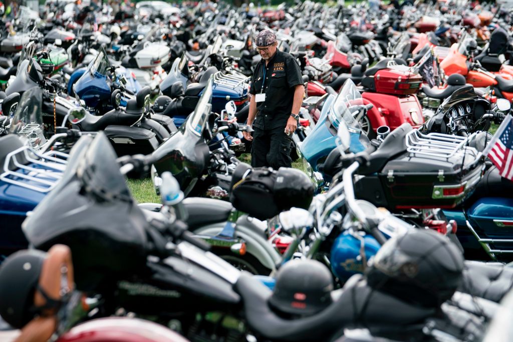 Zehntausende bei Motorrad-Parade zu Ehren von US-Veteranen und Kriegstoten