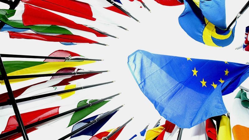 Brüssel: EU-Außenminister beraten über Pläne für Verteidigungsunion