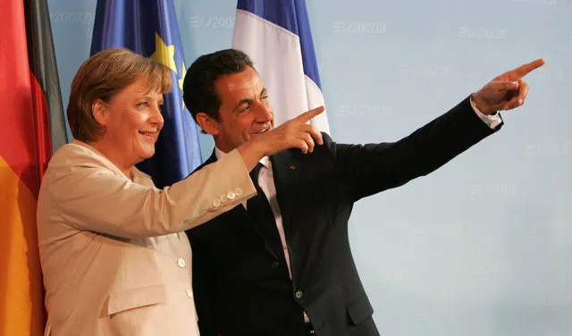 Bundeskanzlerin Angela Merkel und Frankreichs Präsident Nicolas Sarkozy am 16. Mai 2007 in Berlin. Foto: JACQUES DEMARTHON/AFP/Getty Images