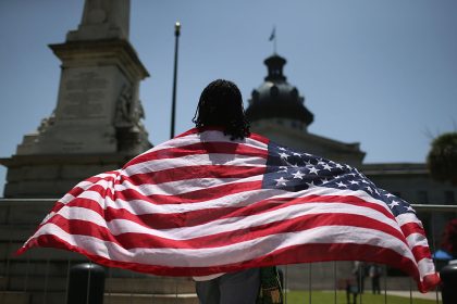 Nichts mit Religion zu tun: US-Regierung verteidigt vor Gericht erneut umstrittenes Einreiseverbot