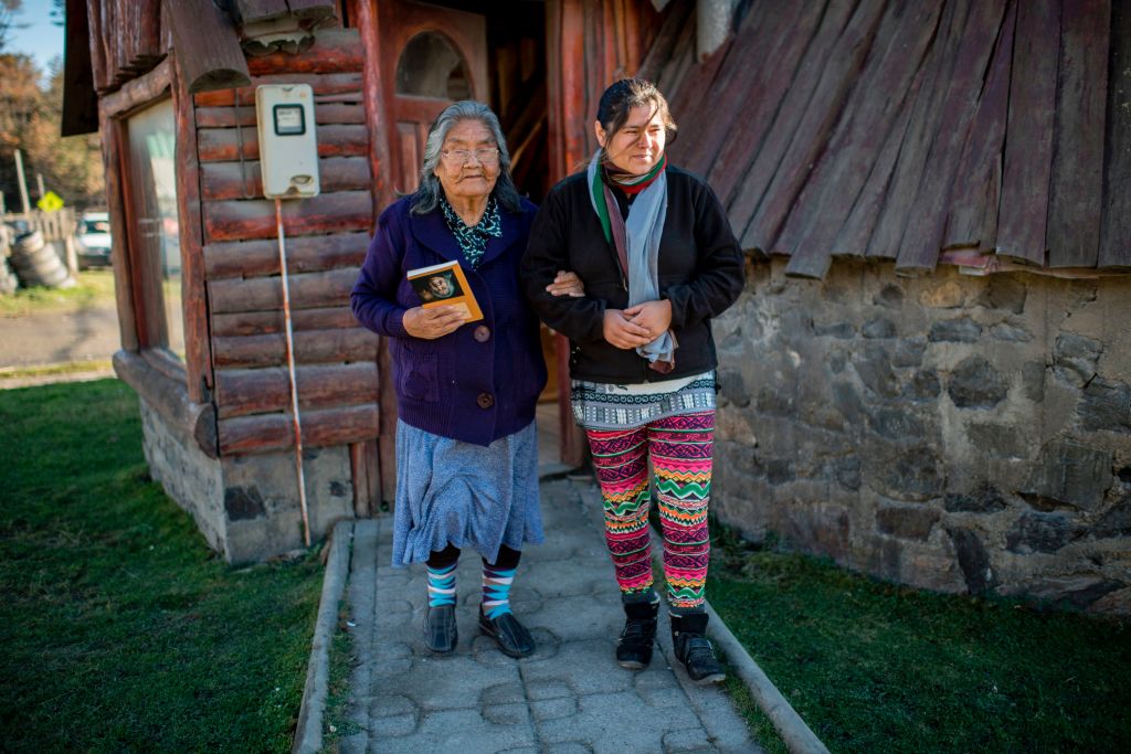 Nur noch eine Frau spricht die Sprache der Yagan-Ureinwohner in Chile