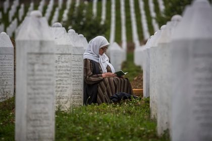 Europarat: Belgrad soll Massaker von Srebrenica als Völkermord anerkennen