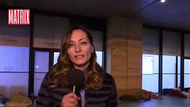 Rom: Attacke auf TV-Reporterin bei Live-Dreh über Migranten
