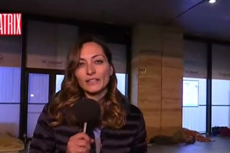 Rom: Attacke auf TV-Reporterin bei Live-Dreh über Migranten