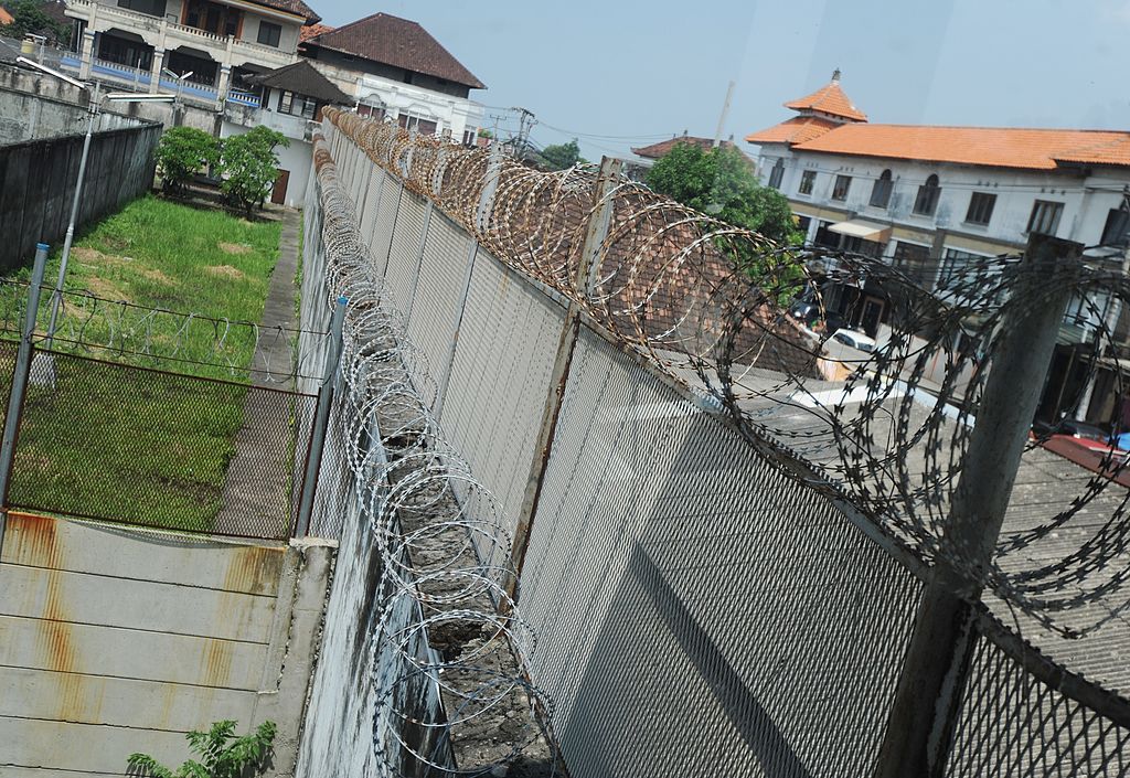 Mehr als 200 Häftlinge nach Massenausbruch in Indonesien wieder in ihren Zellen