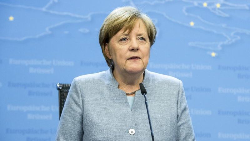 Kanzlerin Merkel verteidigt nochmals die Aufnahme von Flüchtlingen im Jahr 2015
