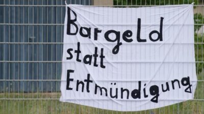 Ampelzwist um die Bezahlkarte: Grüne gegen SPD und FDP