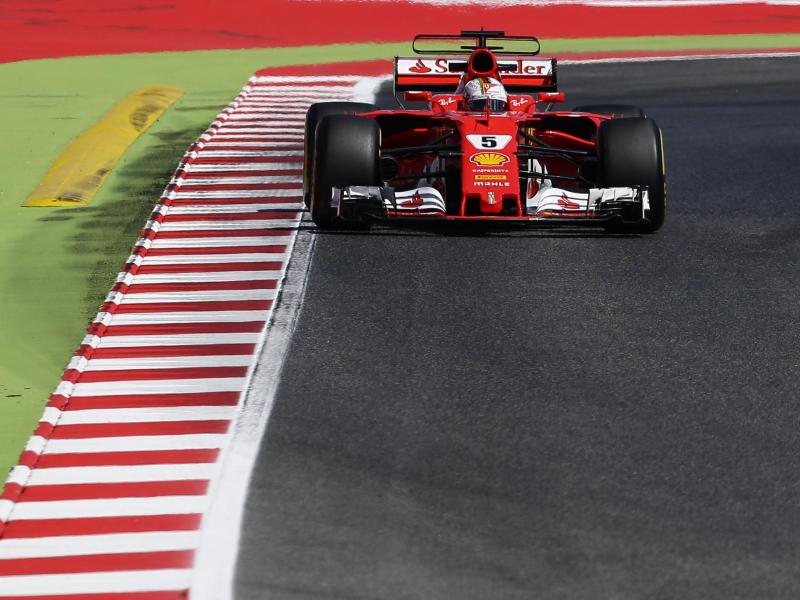 Kann Ferrari-Pilot Vettel Mercedes-Mann Hamilton stoppen?