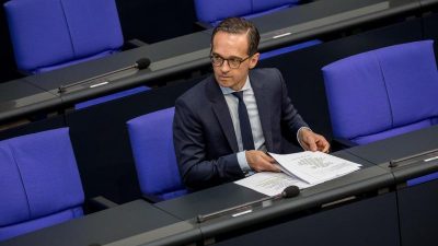 Justizminister Maas: Soldaten entlassen, die die Wehrmacht verherrlichen