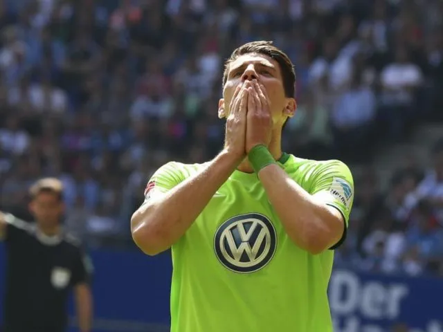 Wolfsburg muss in die Relegation. Foto: Christian Charisius/dpa