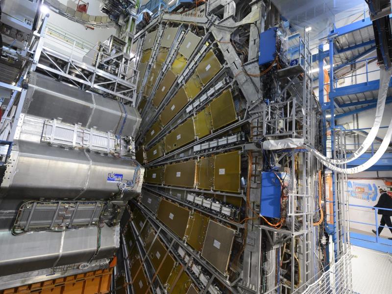 Cern-Teilchenbeschleuniger läuft auf Hochtouren: Ziel ist, Dunkle Materie zu produzieren