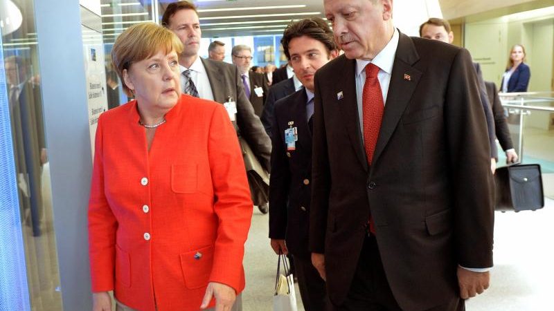 Krisengespräch mit Merkel: Erdogan schaltet weiter auf stur