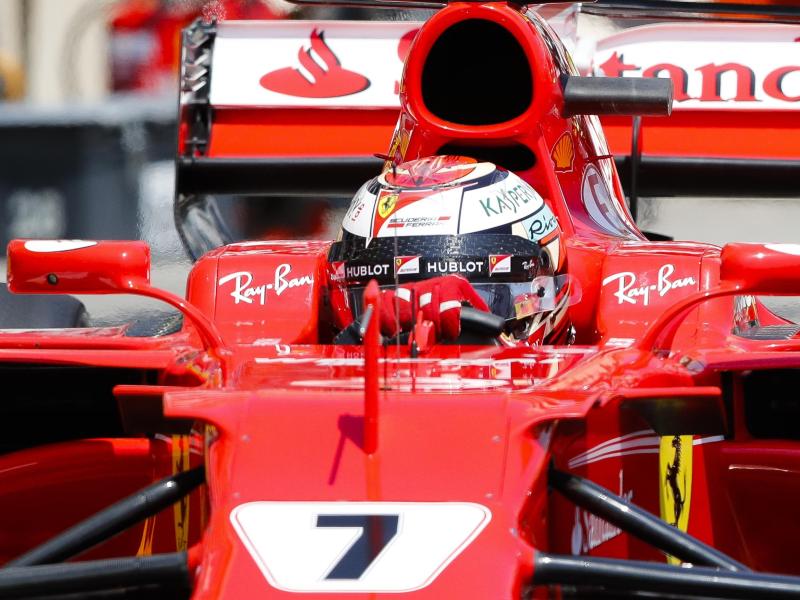 Räikkönen holt Pole Position vor Vettel