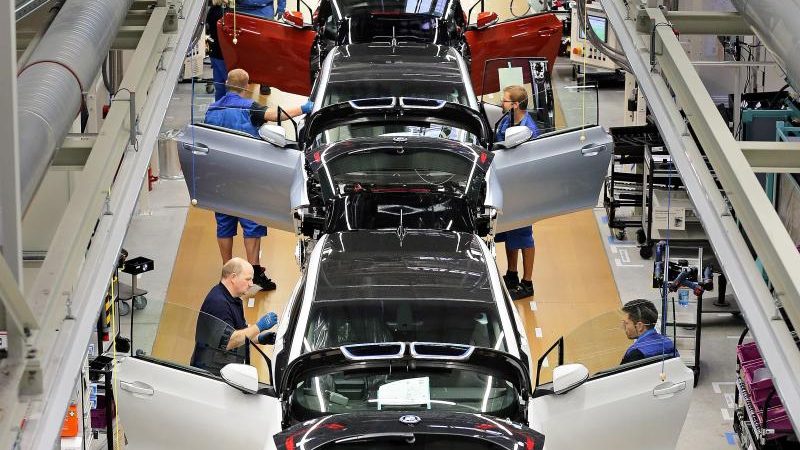 Produktionsstopp: Ein fehlendes Bauteil legt BMW-Produktion in Leipzig lahm