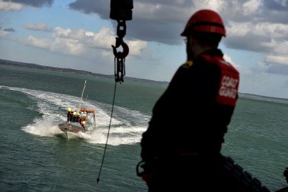 Rückzug von NGOs im Mittelmeer: Einsatz weiterer EU-Schiffe möglich