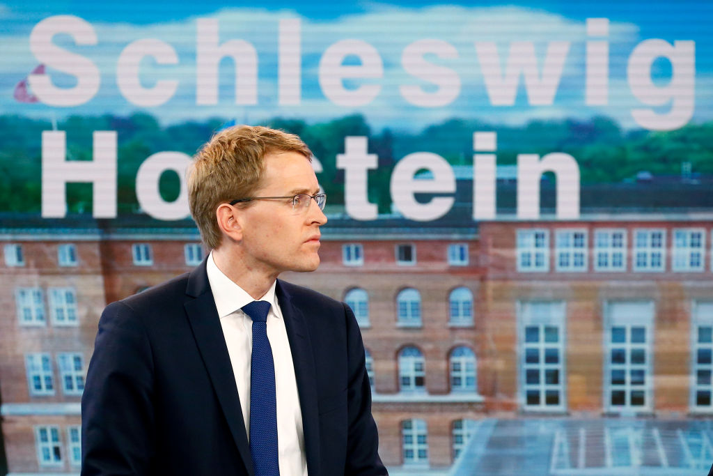 CDU, Grüne und FDP unterschreiben Koalitionsvertrag für Schleswig-Holstein
