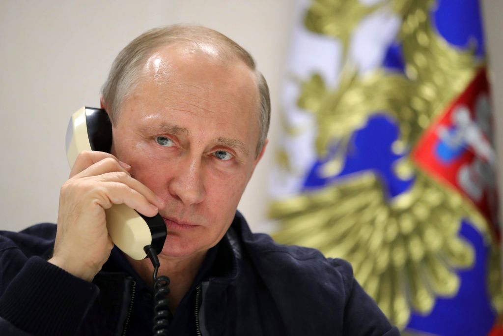 „Was passiert hier?“: Putin sieht „kriminelle Nachlässigkeit“ als Ursache für Feuer in Einkaufszentrum
