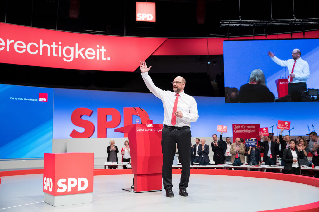 Schulz-Attacke gescheitert: Union und AfD legen im Wahltrend zu