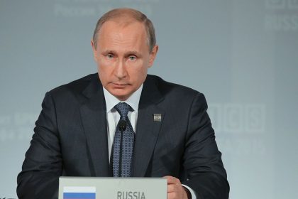 Putin bietet Comey Asyl an – Leakender FBI-Chef mit Snowden vergleichbar