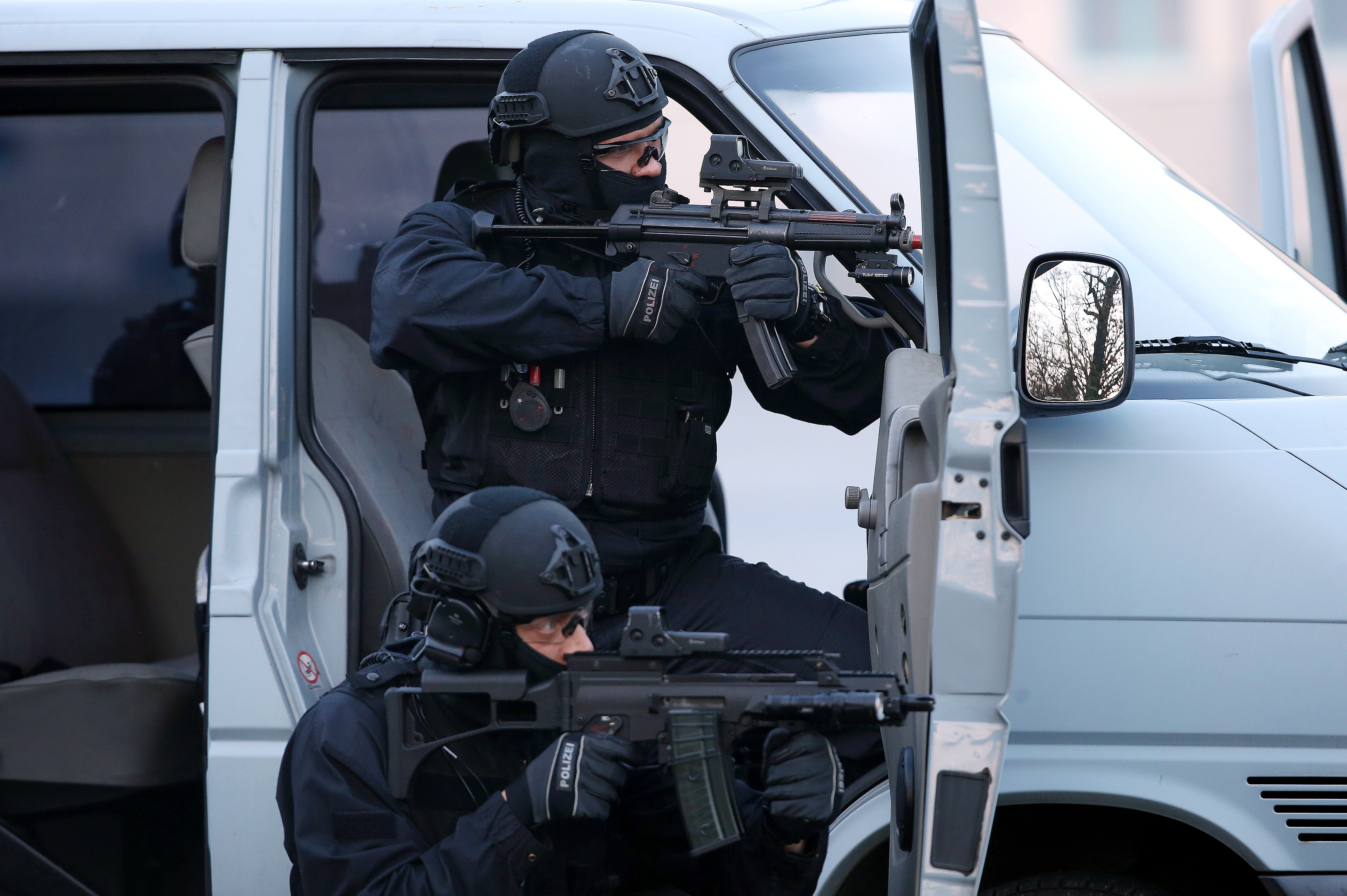 Mit „Musterpolizeigesetz“ gegen Terror und Kriminalität – aber keine Grenzschließung