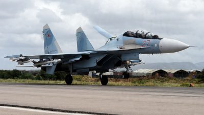 US-Sanktionen wegen des Kaufs russischer Militärtechnik treffen Pekings Funktionäre hart