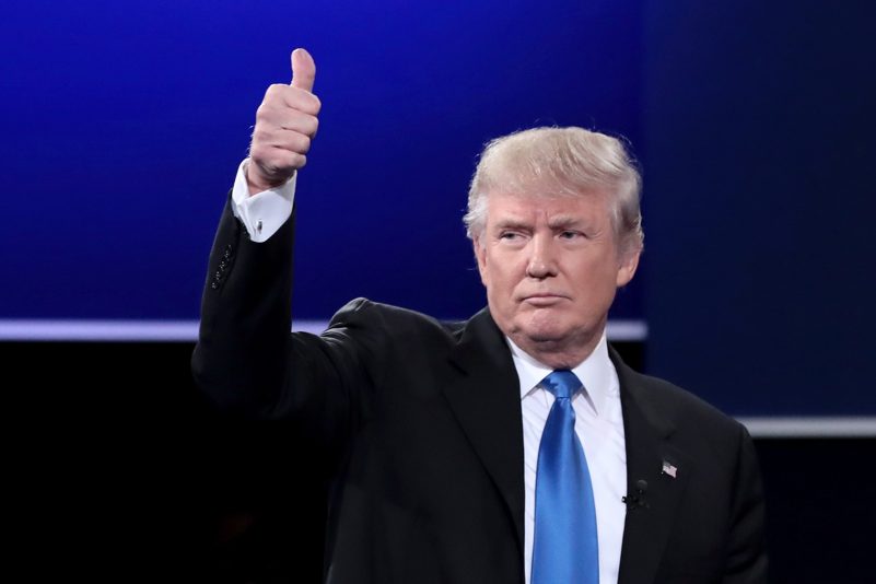 Vorläufiger Sieg Trumps: 90 bis 120 Tage Einreiseverbot für Bürger aus 6 muslimischen Staaten