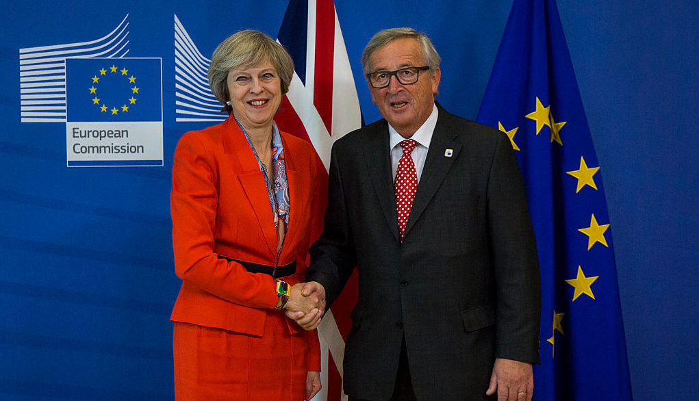 Juncker: Großbritannien soll Brexit-Verhandlungen schneller starten
