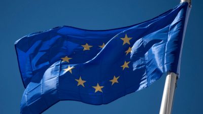 „Moralische Pflicht“: Brüssel fordert von EU-Staaten „freiwillige“ Aufnahme von Flüchtlingen aus Afrika