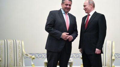 Gabriel trifft Schröder beim Abendessen mit Putin